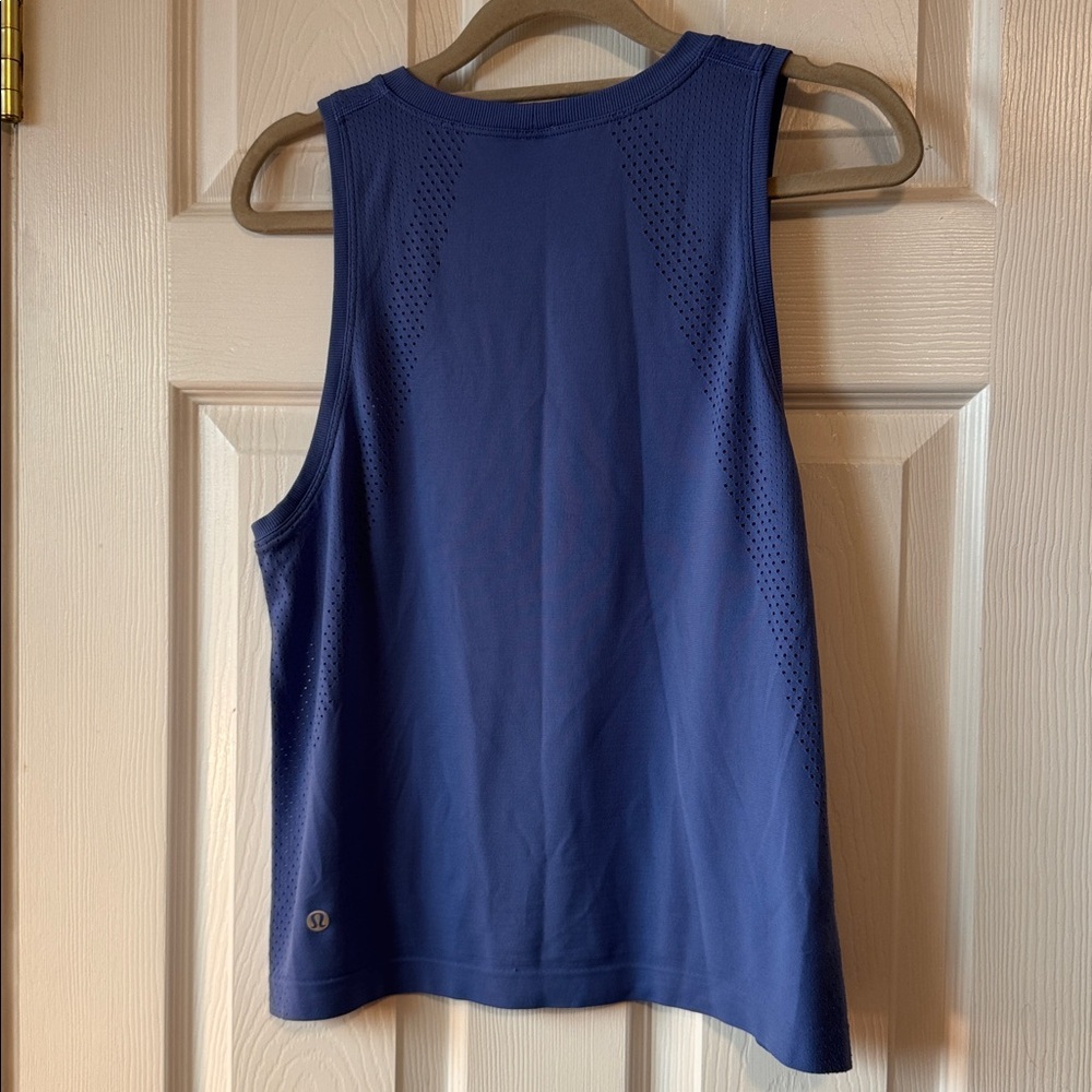 Train to Be Tank Top - Picture 4 of 6